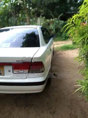 Nissan Sunny FB15 2001