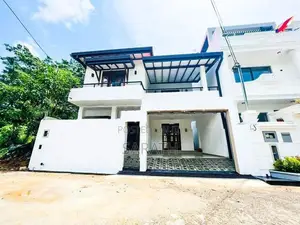 Brand New House For Sale Athurugiriya