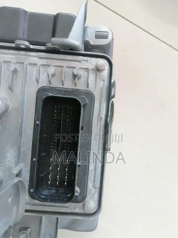 Honda Vezel ( RU3) ECU