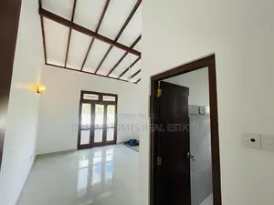 Athurugiriya ගෘහ නිරමාන ශිල්පයට නිමවූ ඉතා සුන්දර නිවහනක්