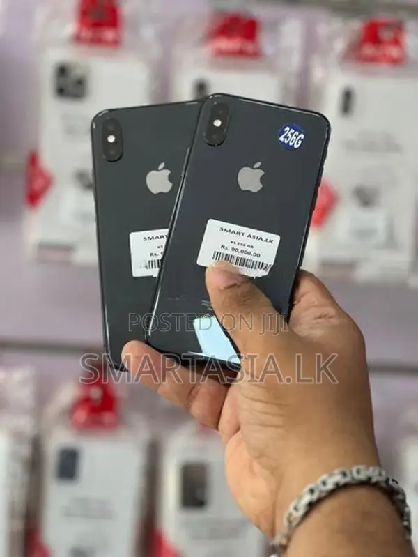 Apple iPhone XS 256GB (Used)