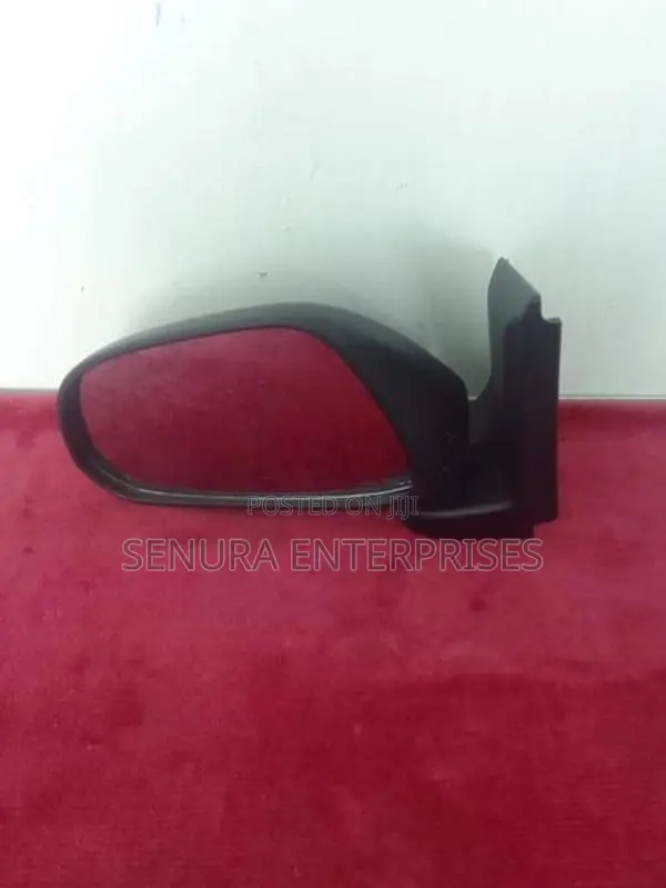Daihatsu Mira LA 350 Manual Side Mirror LH