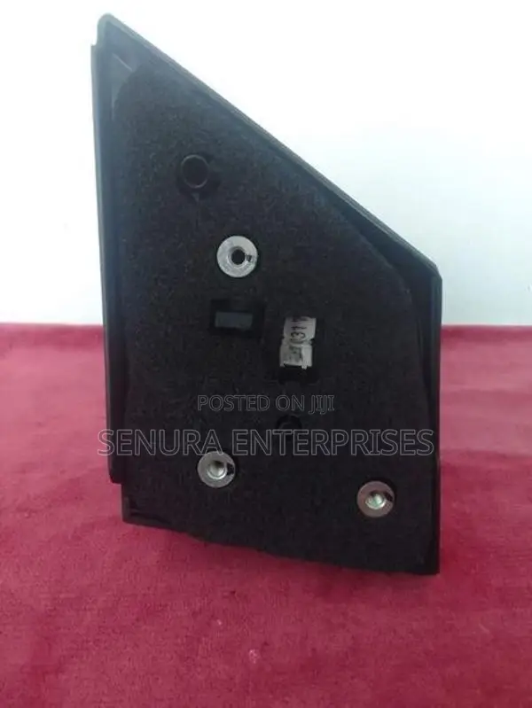 Daihatsu Mira LA 350 Manual Side Mirror LH