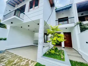 (AE048) 2 Storied Brand New House, Talawatugoda