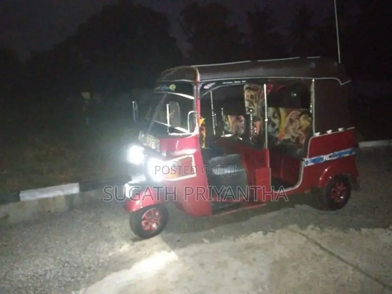 Bajaj RE 2007