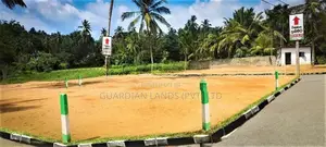 මිගොඩ නගරයට යාබද අගනා බිම්කොටස්