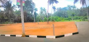මිගොඩ නගරයට යාබද අගනා බිම්කොටස්