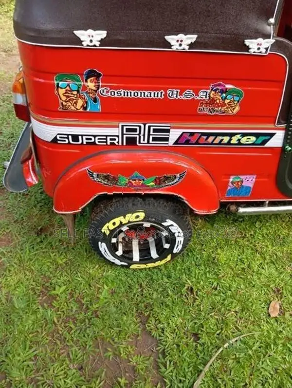 Bajaj RE Three Wheeler 2004