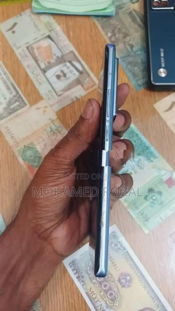 Vivo X70 Pro (Used)