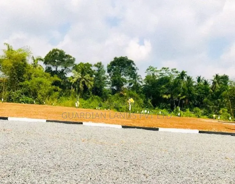 Land for sale Horana