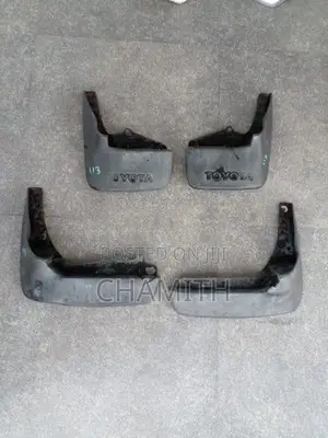 Hiace LH113 Mud Flaps set/Doors