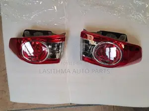 Toyota Corolla 141 Tail Lamp L R