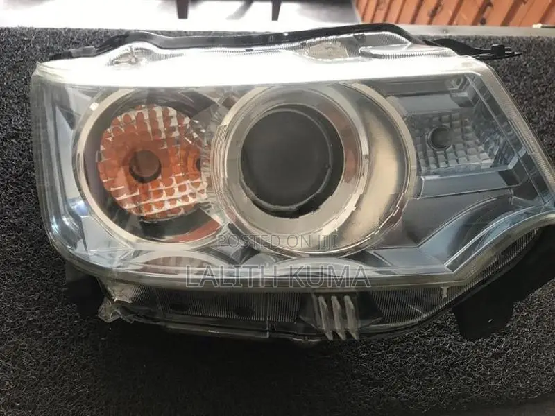 Suzuki wagonR MH44 Stingray Head Light