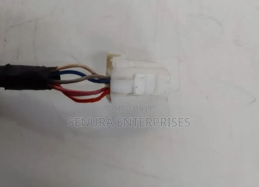Suzuki Baleno WB32 S Side Mirror LH (5 Wires)