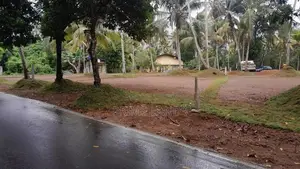 Land for Sale in Athurugiriya