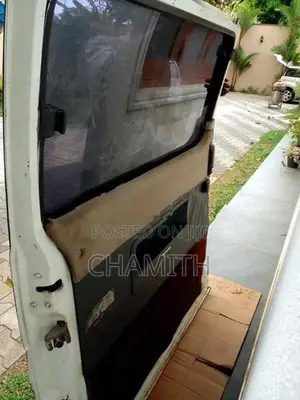Hiace LH113 Mud Flaps set/Doors