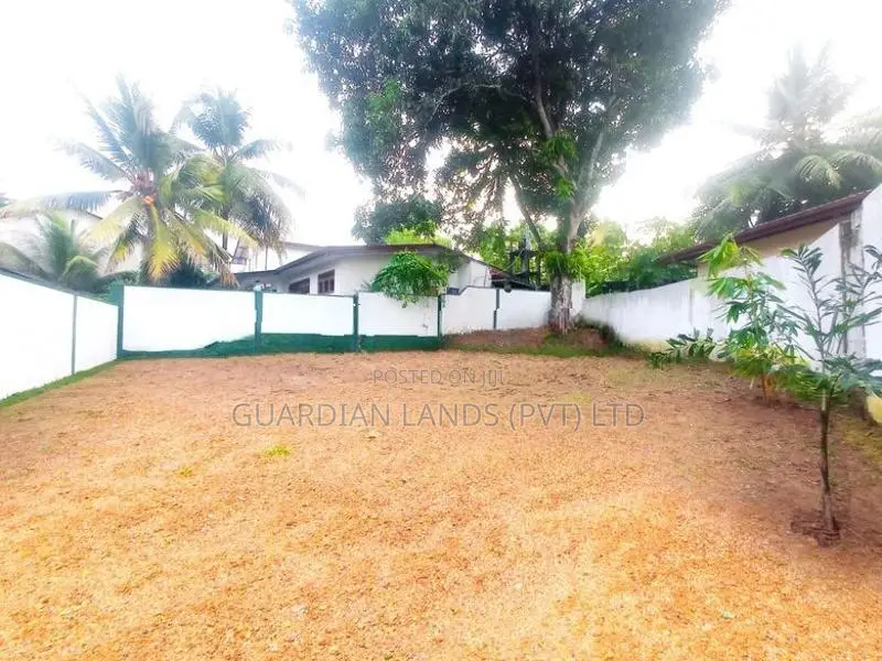 Luxury Land for Sale in Piliyandala