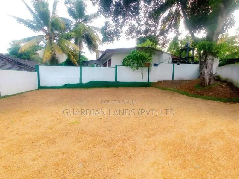 Luxury Land for Sale in Piliyandala