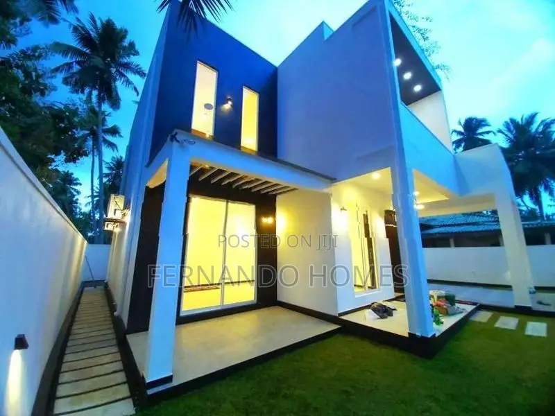 Fully Sollar Powered New House For Sale in Katana Kandawala Area