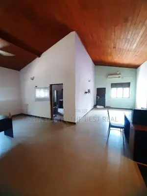Battaramulla: 7 AC BR (15p) Furnished Luxury House for Rent