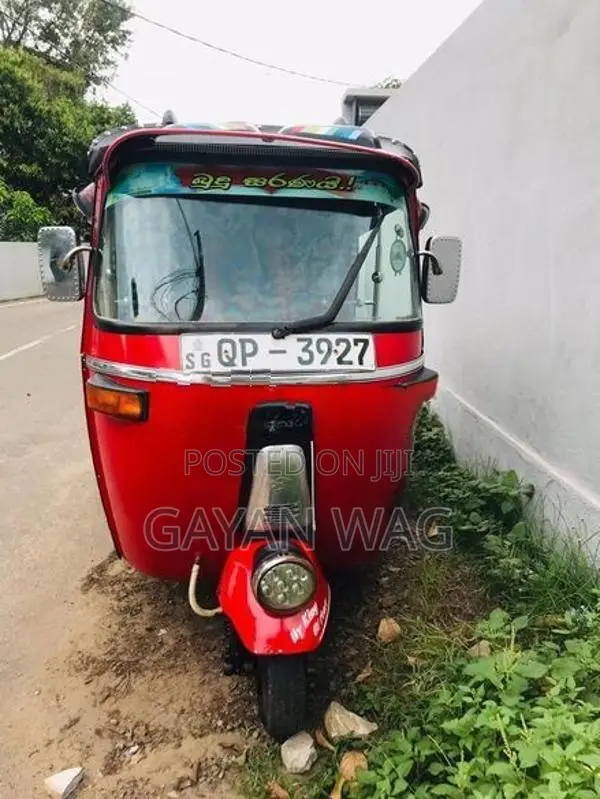 Bajaj RE 2009