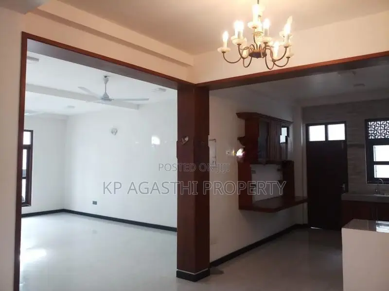 20P Brand New Luxury House for Sale in Nugegoda