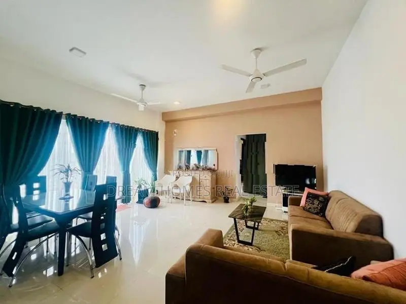 Luxurious Apartment for Sale in Battaramulla, Koswatta