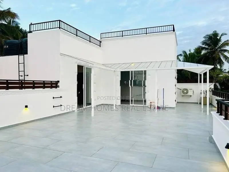 Brand New Luxury 03 Story House Sale at Thalawathugoda