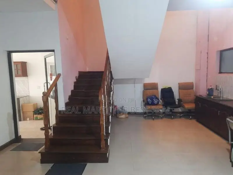 Battaramulla: 7 AC BR (15p) Furnished Luxury House for Rent