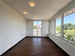 Luxury House for Sale in Thalawathugoda