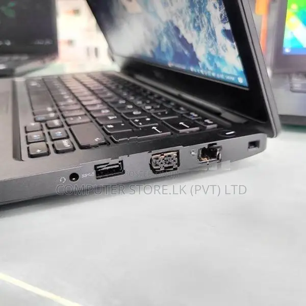 LAPTOP Dell Latitude 5290|Core i5 8th Gen|8GB DDR4 RAM|256GB SSD