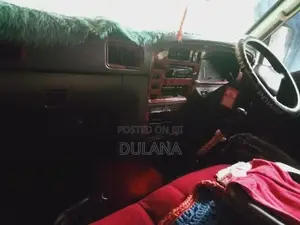 Nissan Caravan 1996