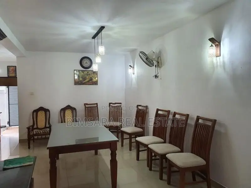 5 Bedroom House for Sale in Railway Avenue, Maharagama (SH 14965)