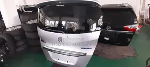 Honda Freed Gp3 Dicky door