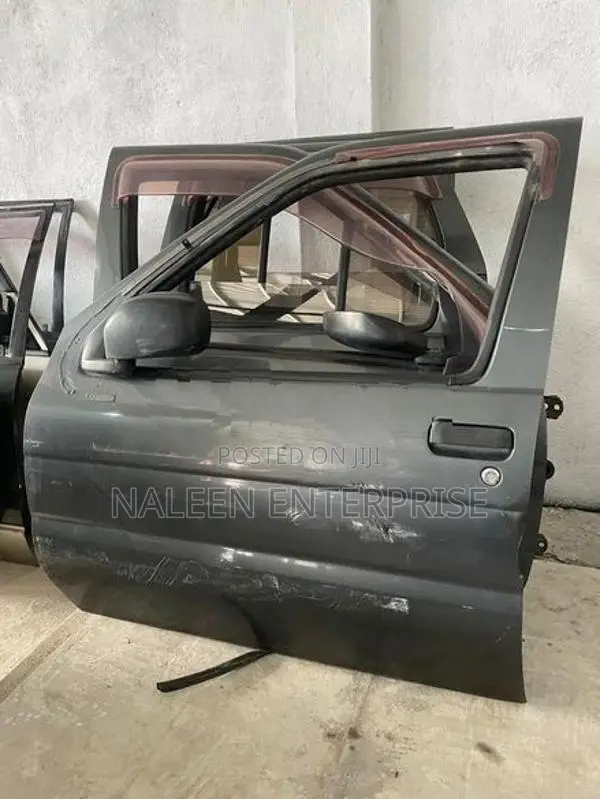 Nissan Terrano Power Door Set