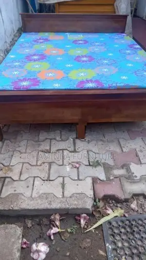 6ft *5ft Bed