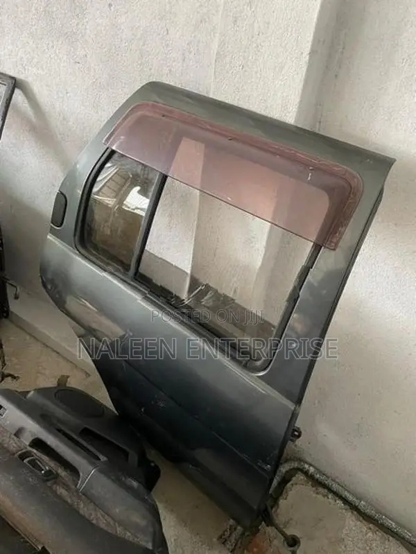 Nissan Terrano Power Door Set