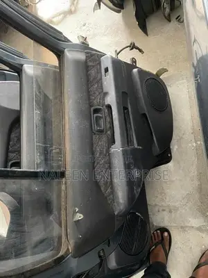 Nissan Terrano Power Door Set