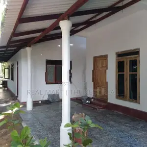 Nochchiyagama : 6BR (44P) Villa for Sale Near Wilpaththu National Park