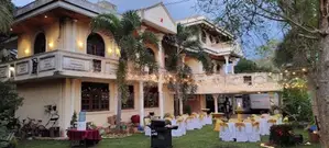 Kelaniya : 9BR (43P) Luxury Bungalow for sale in Wanawasala