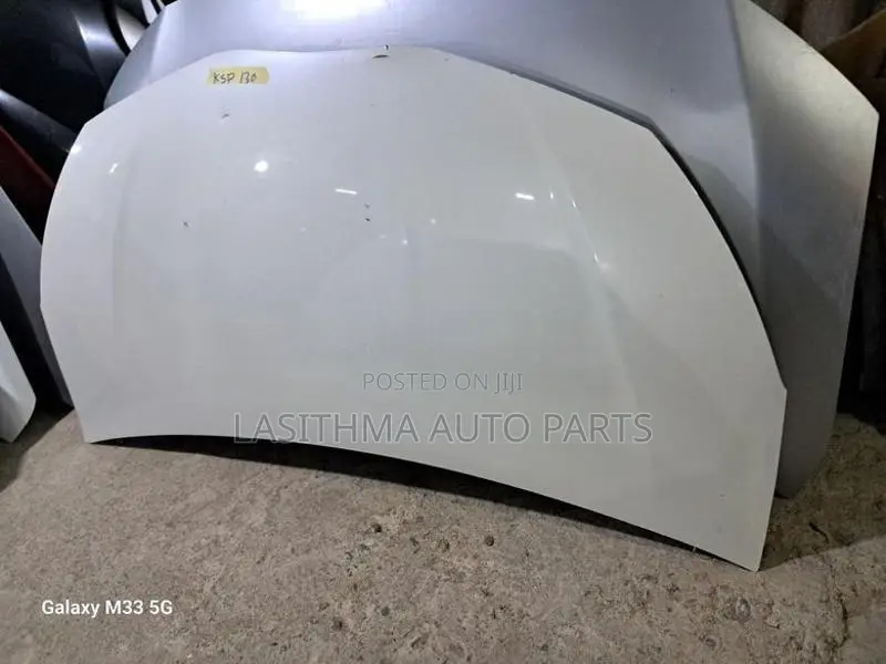 Toyota Vitz Ksp 130 Bonnet