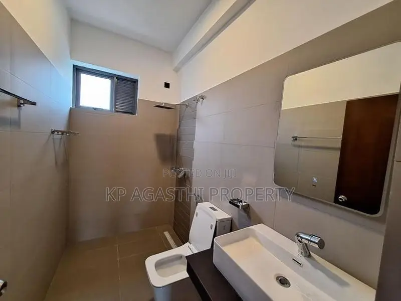 Brand New 3st Super Luxury House for Sale in Dehiwala
