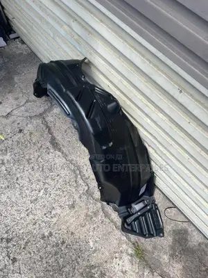 Toyota Vitz KSP130 Fender Inner Guard