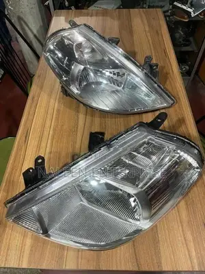 Nissan Tiida Head Lights