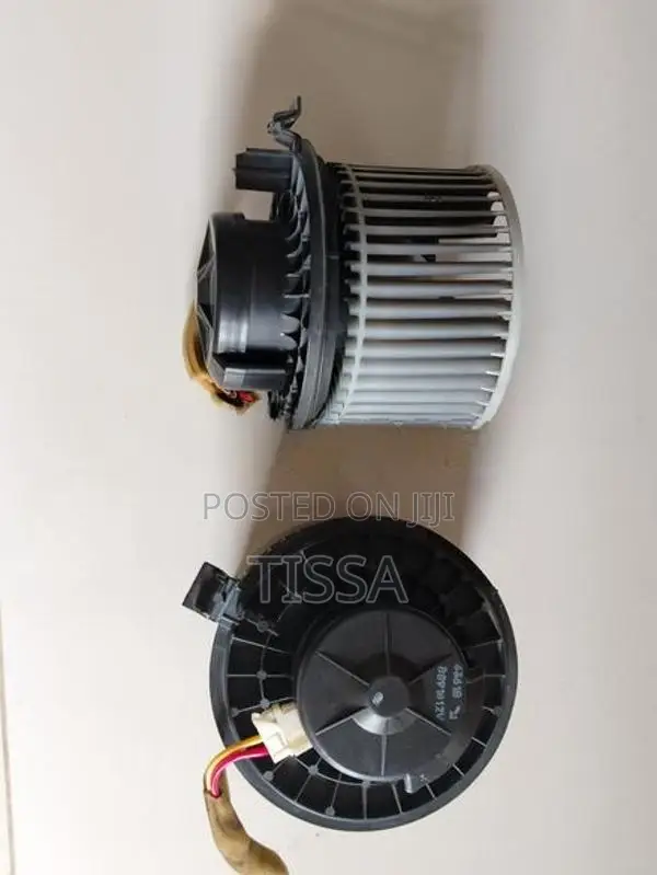 Nissan Wingroad Y12 AC Blower Motor