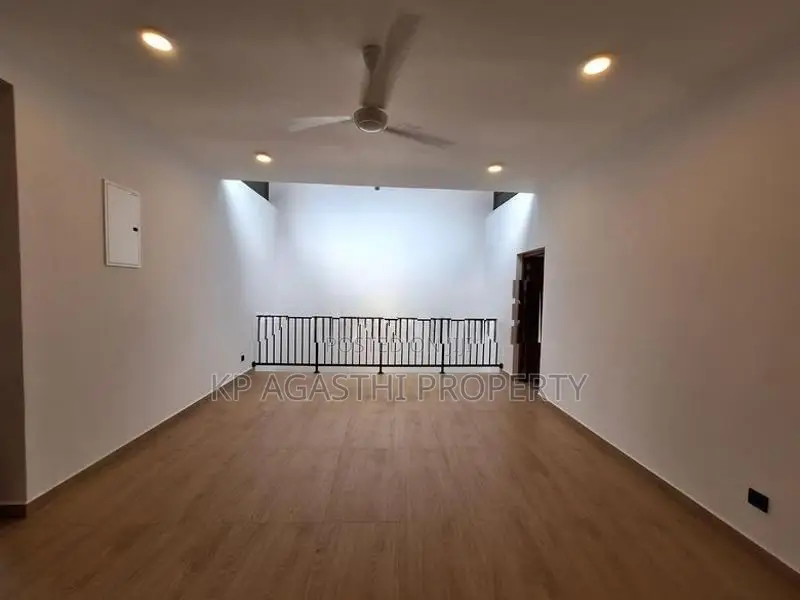 House for Sale in Kalubowila