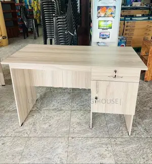 Modern 4x2 American White office Table