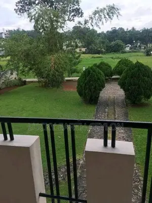 Madiwela Beautiful Semi Furnished 2 Story House For Rent