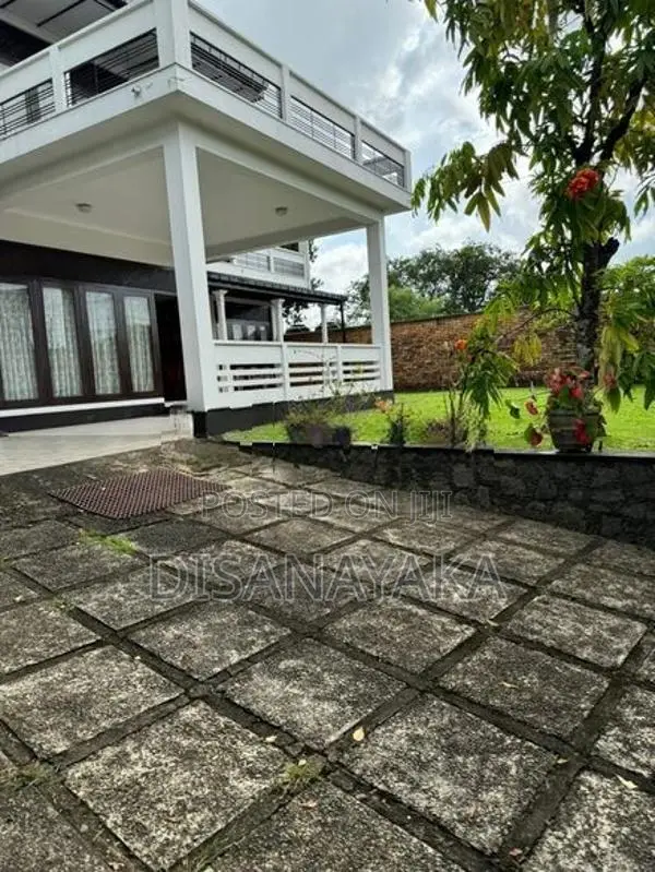 Commercial Building for Sale Kolonnawa Ds18120