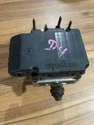Suzuki Swift Jeep Model HT51 ABS Unit
